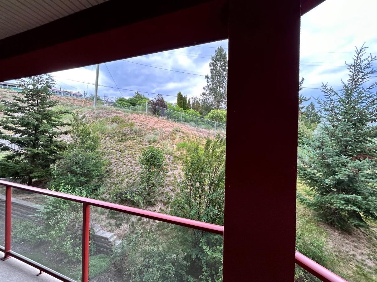 Stay In The Okanagan - Copper Sky, 西基隆拿 外观 照片